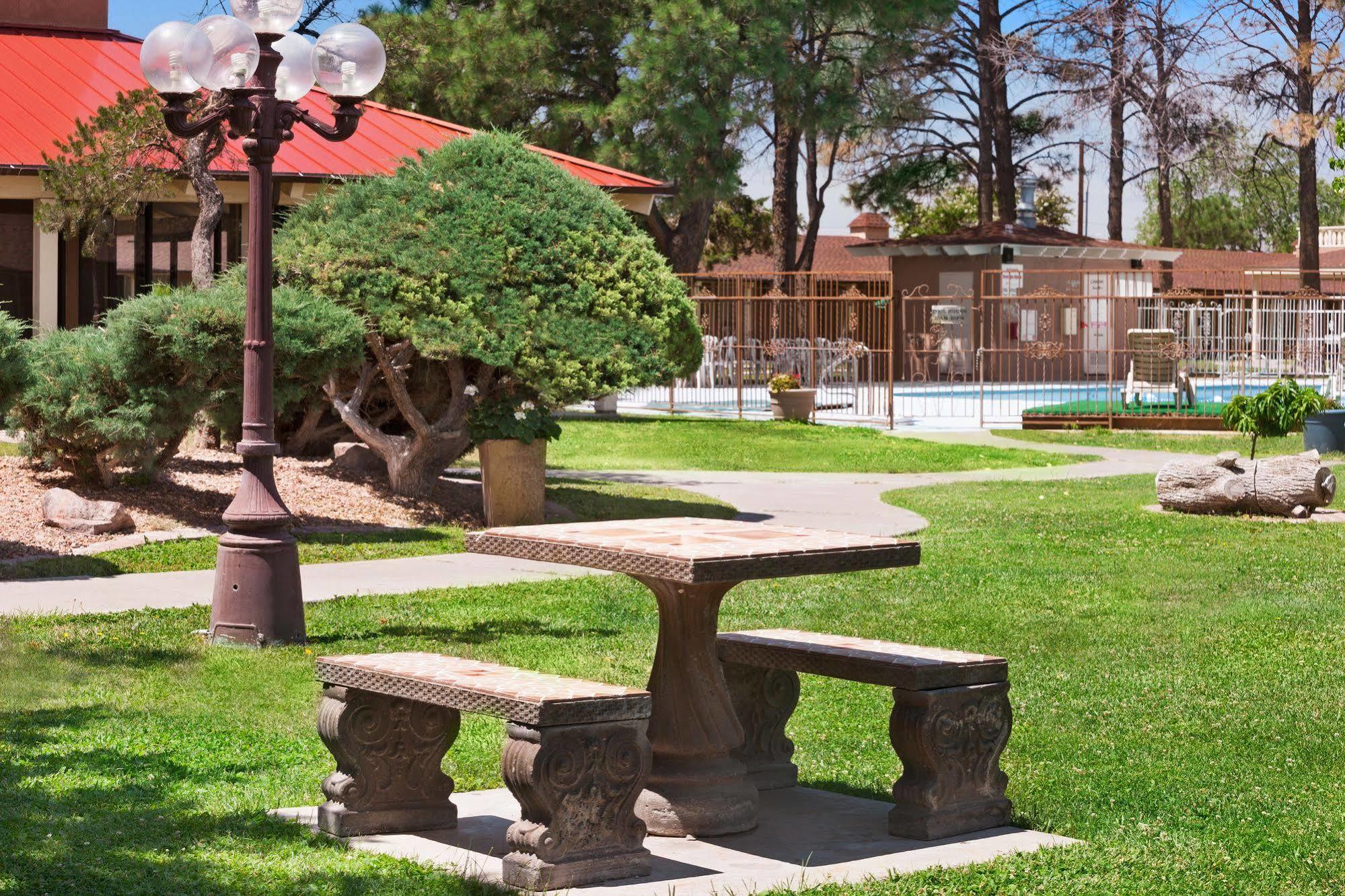 Inn At Rio Rancho Hotel Экстерьер фото