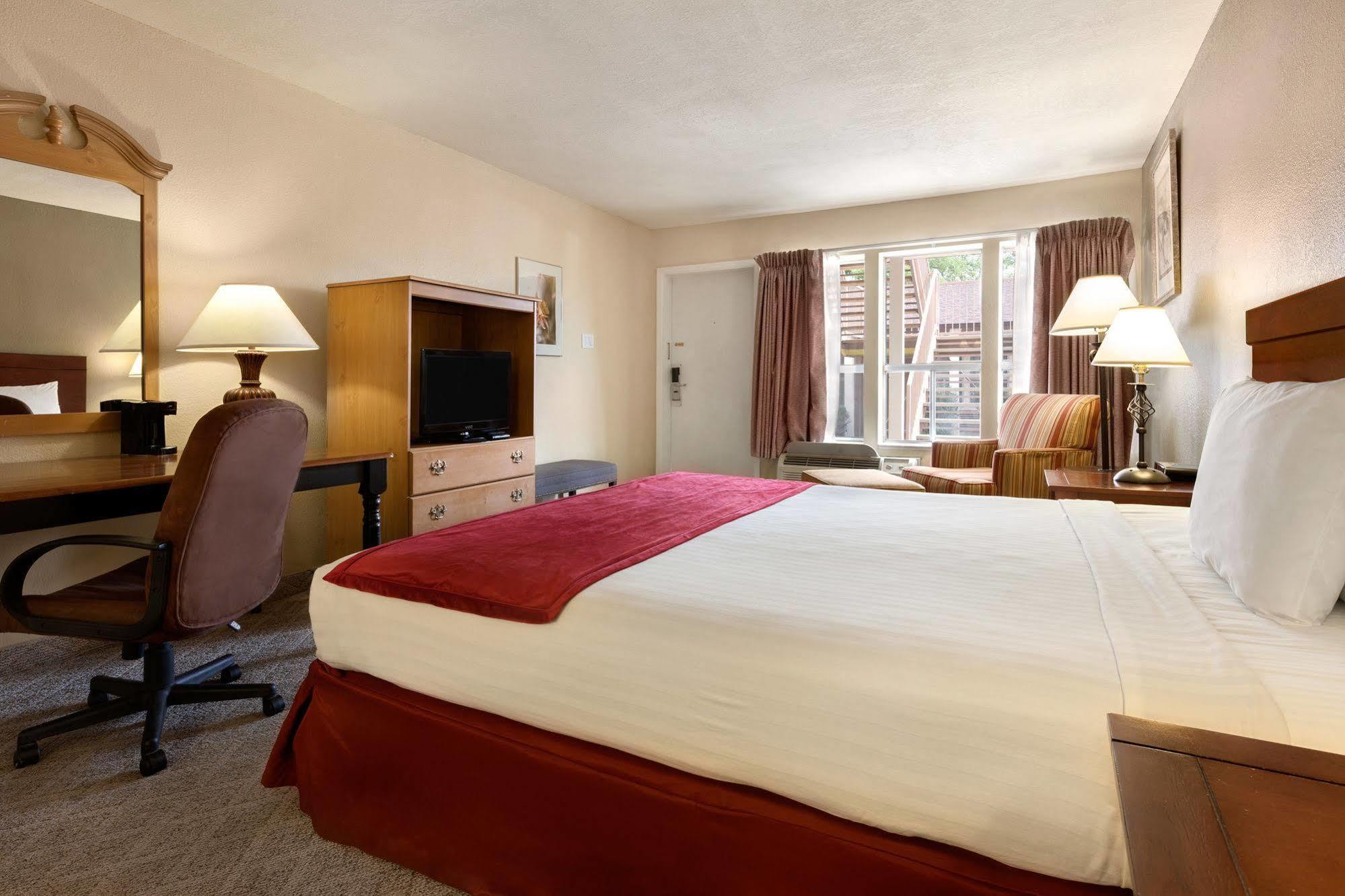 Inn At Rio Rancho Hotel Экстерьер фото